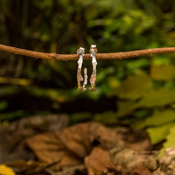 twig small hoop earrings
